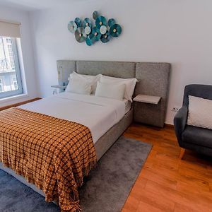 On Apartments - Poveiros